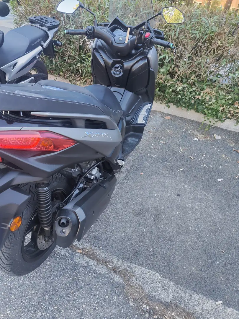 Yamaha X-Max 300 Grigio - 2