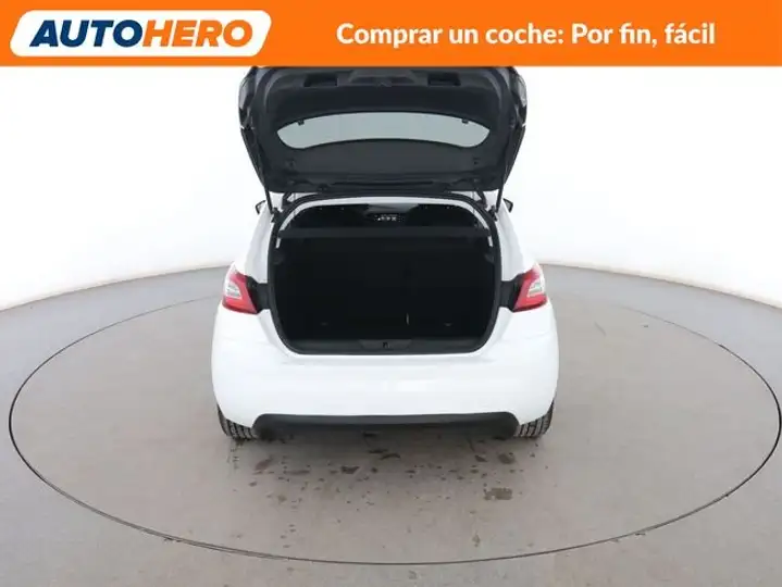 Peugeot 308 1.2 Pure Tech S&S Style 2015, foto 17