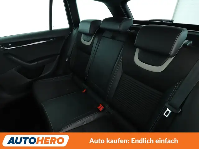 Skoda Octavia view 14