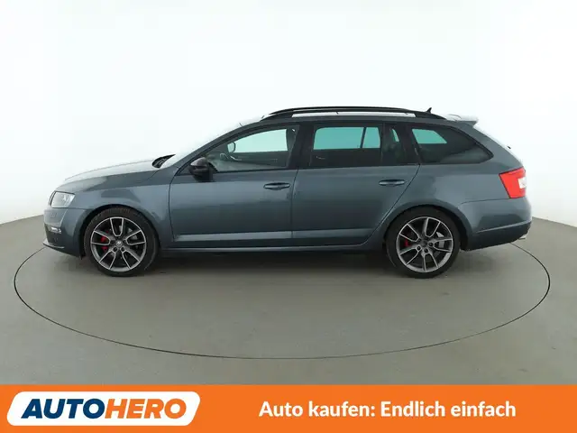 Skoda Octavia view 3
