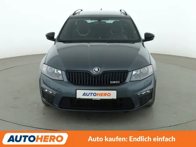 Skoda Octavia view 9