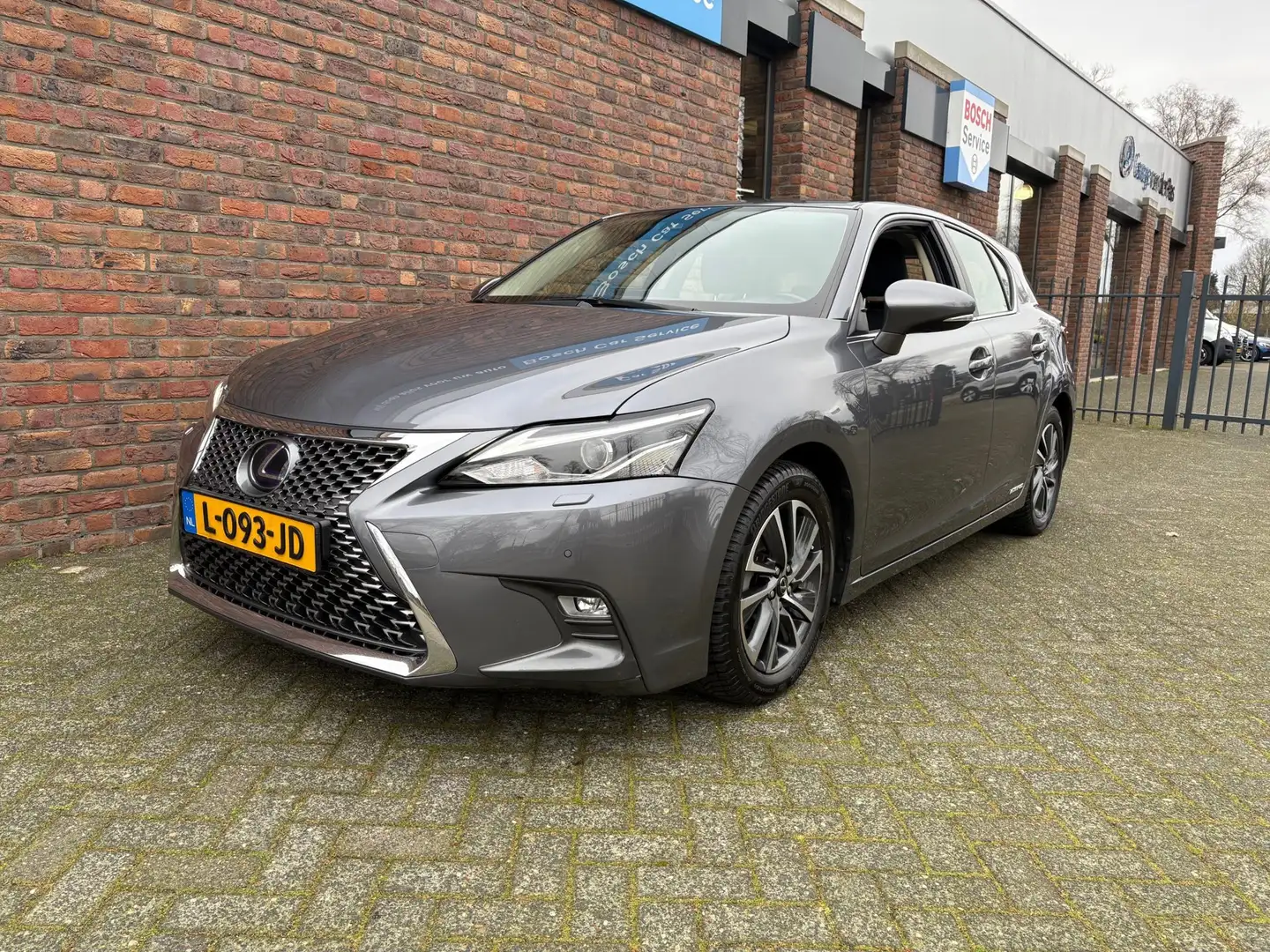 Lexus CT 200h Business Line | Stoel verwarming | Camera | Naviga Gris - 1