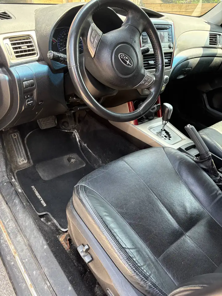 Subaru Forester photo Subaru Forester