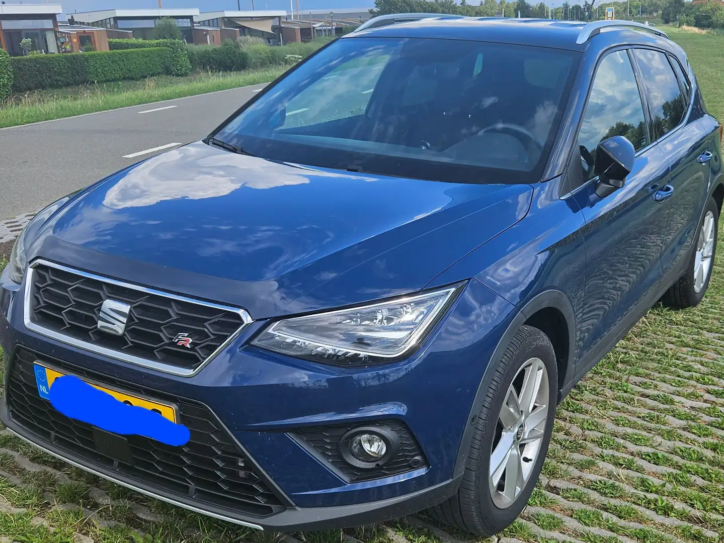 SEAT Arona Arona 1.0 TSI FR B. Int. Albastru - 1