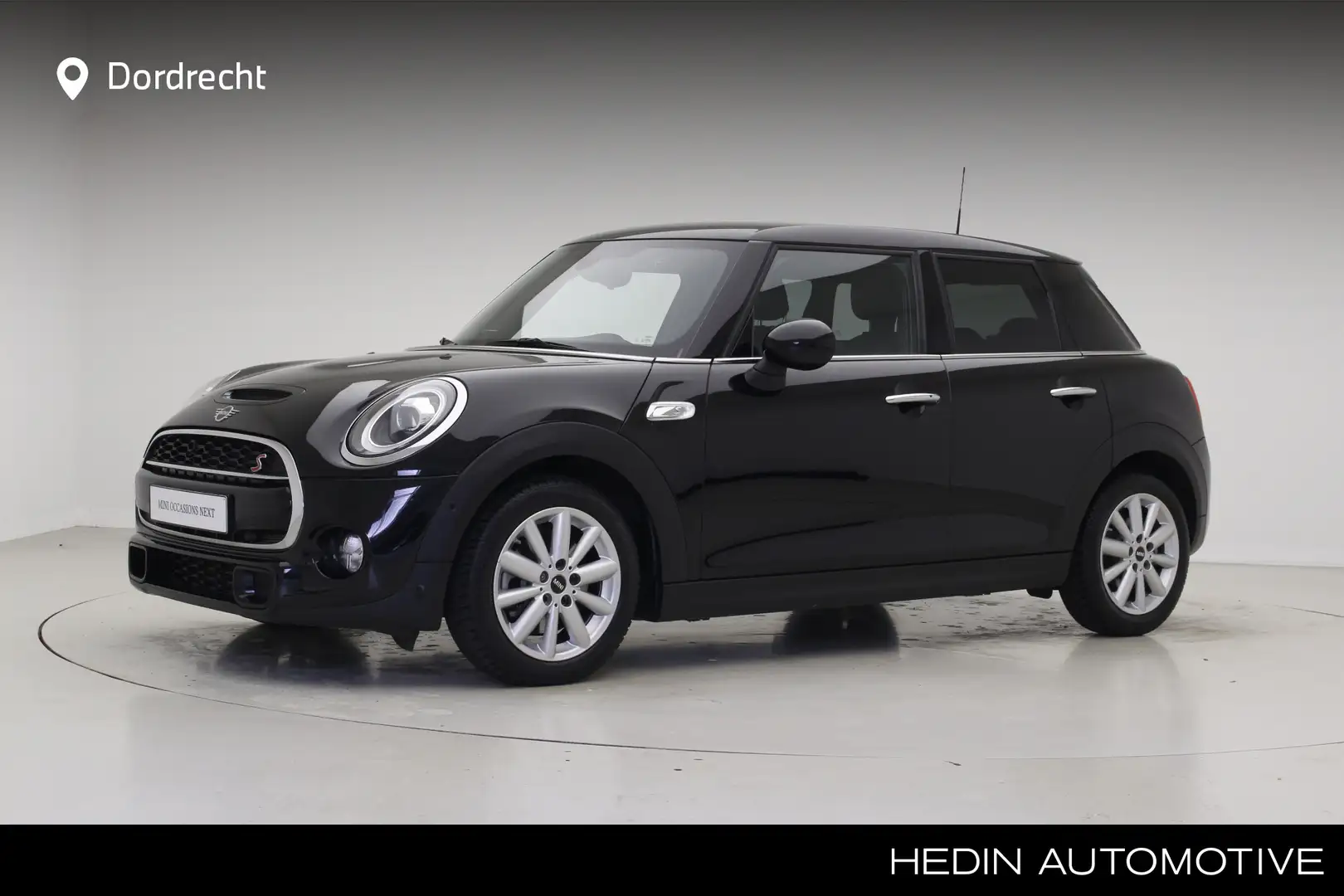 MINI Cooper S 5-deurs 2.0 Chili | Stoelverwarming | Harman Kardo Zwart - 1