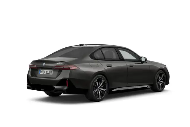 BMW 5 Series view 2