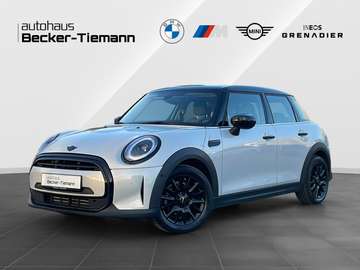 5-Türer | Navi | Kamera | LED | CarPlay etc.