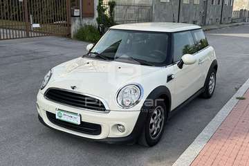 Mini 1.6 16V One (55kW)