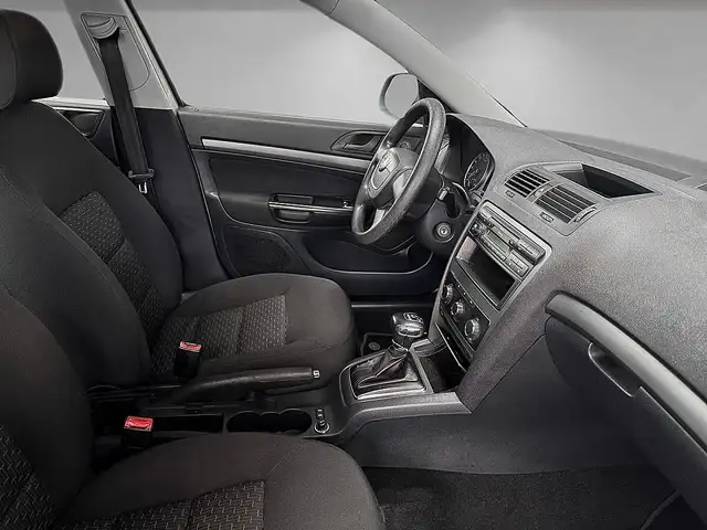 Skoda Octavia view 8