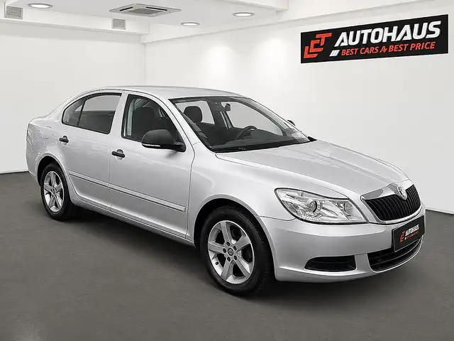 Skoda Octavia view 4