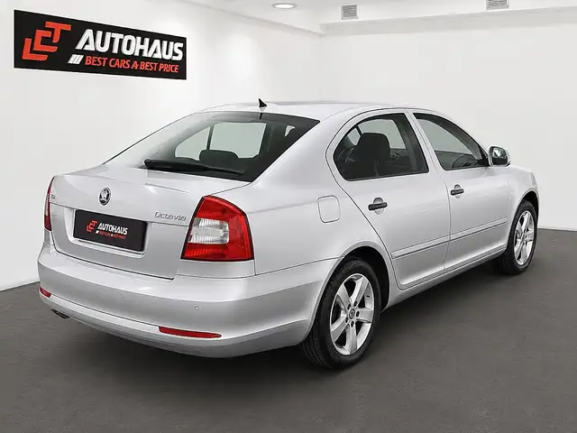 Skoda Octavia view 6