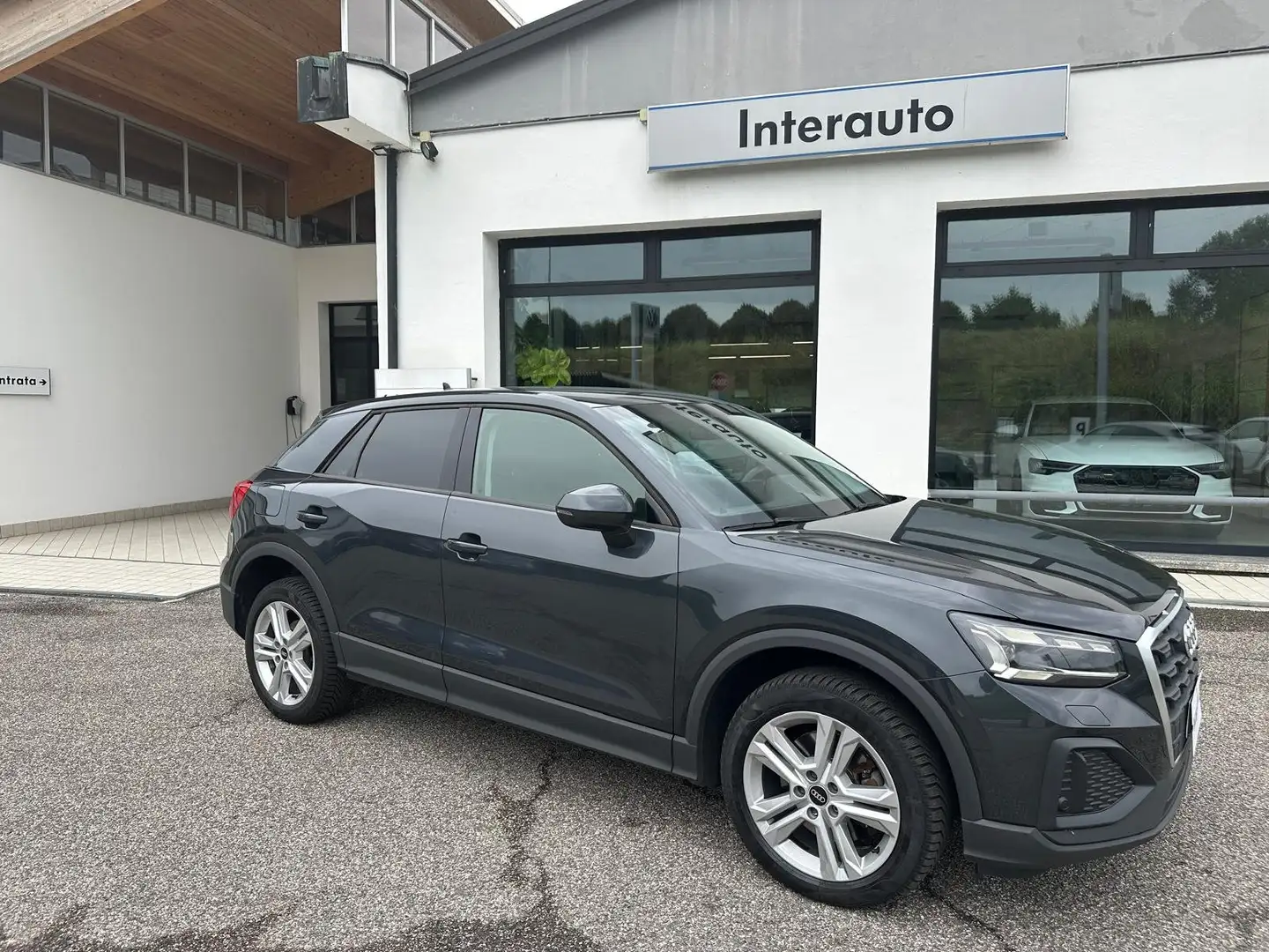 Audi Q2 Q2 I 2021 35 2.0 tdi Business quattro s-tronic Gris - 1