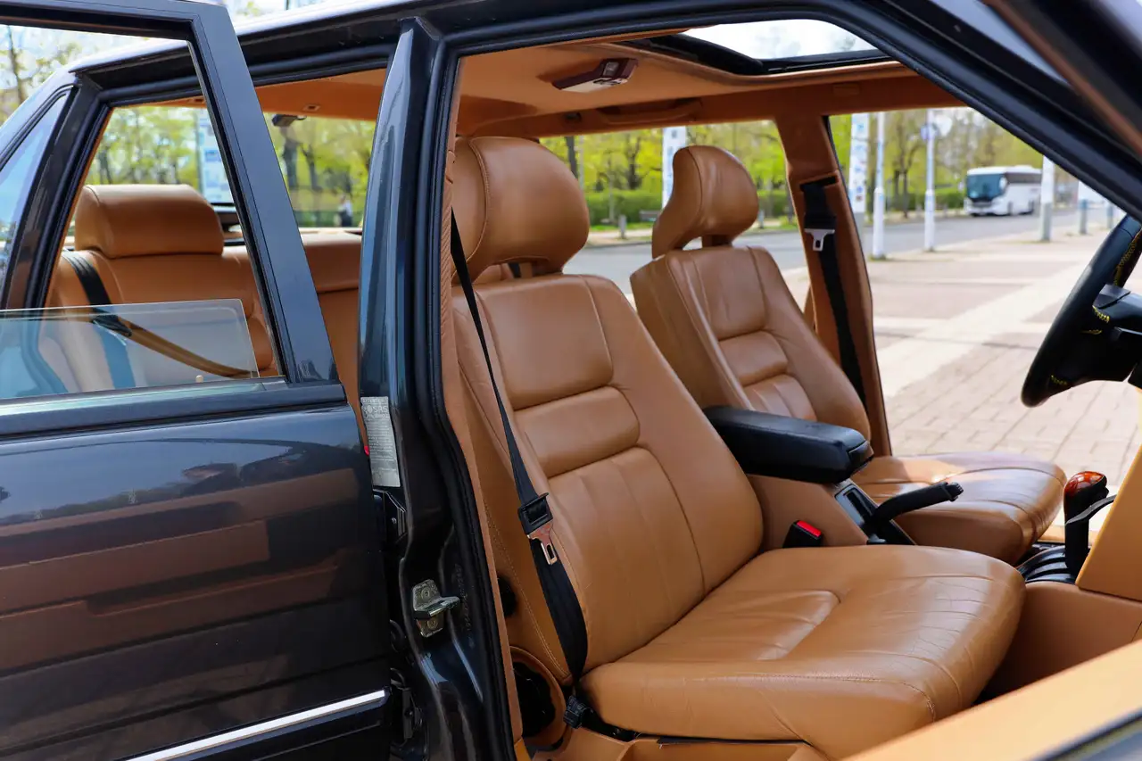 Volvo 960 3.0 24V Limousine, foto 11