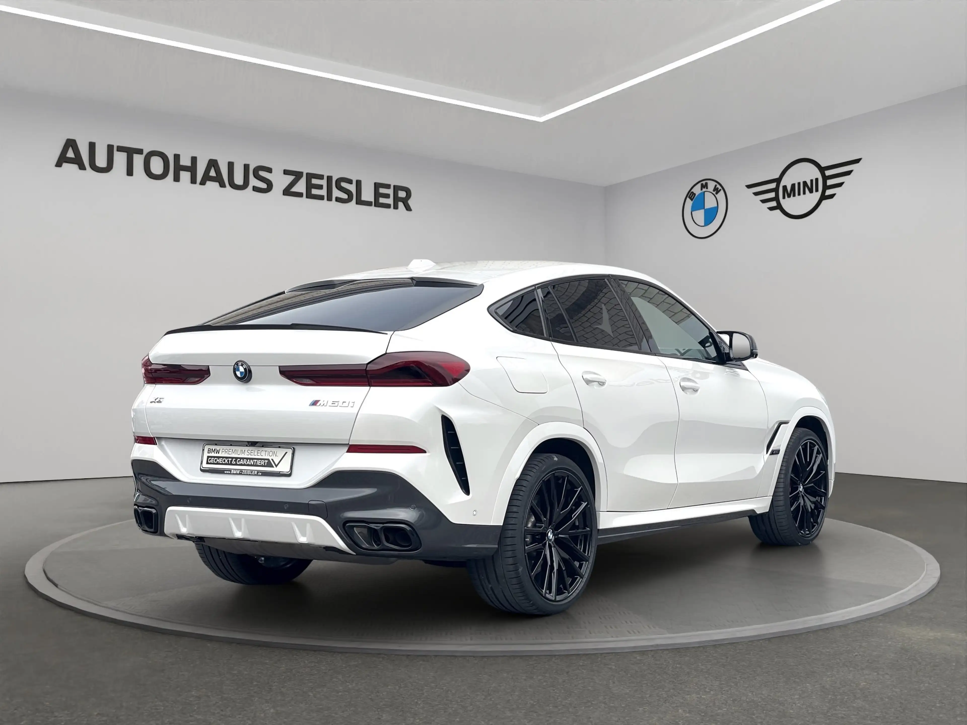BMW X6 M60i xDrive — photo 2