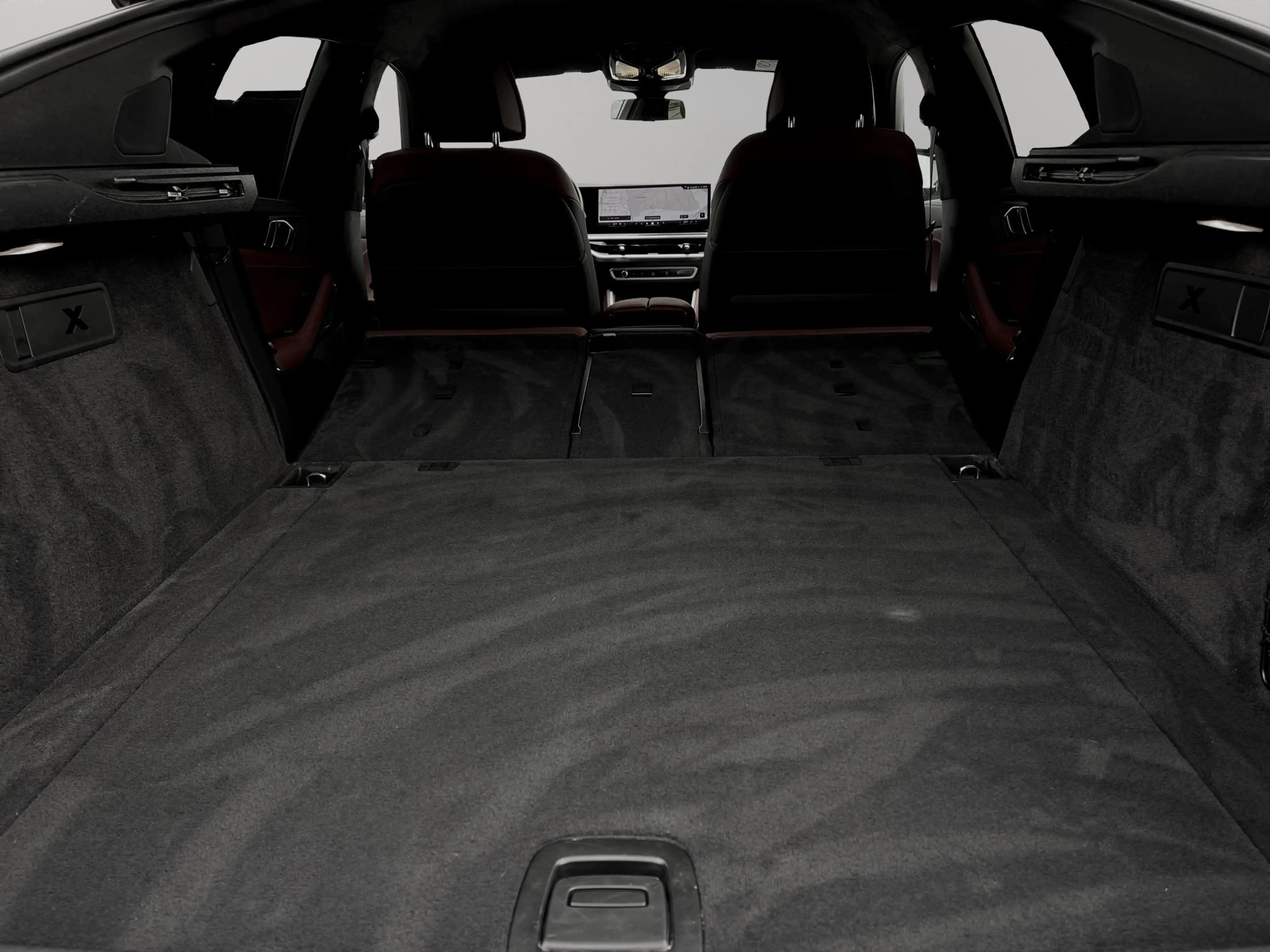 BMW X6 M60i xDrive — photo 14
