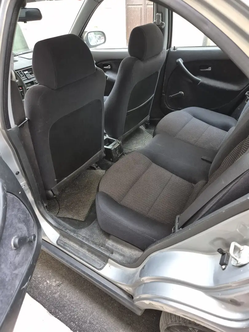 Honda Civic 5p 1.4i c/2airbag - 1