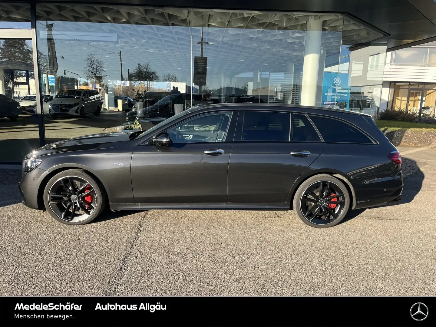 Mercedes-Benz E 53 AMG E 53 AMG T 4M Night 20" AHK MASSAGE 360° NP128 Grau - 2