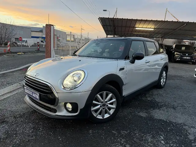 MINI Cooper Clubman Cooper 136 ch