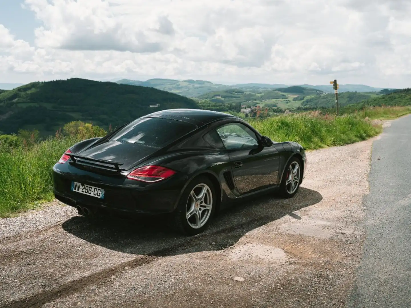 Porsche Cayman Porsche Cayman S - 1