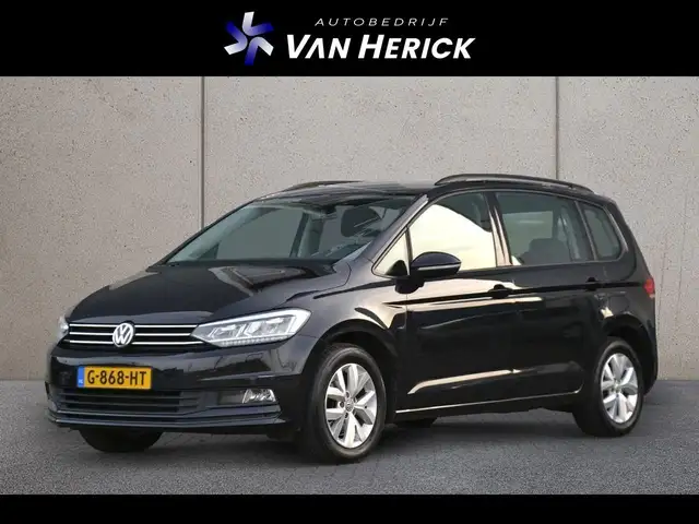 Volkswagen Touran 1.4 TSI Highline 7p | Trekhaak | Stoelverwarming |