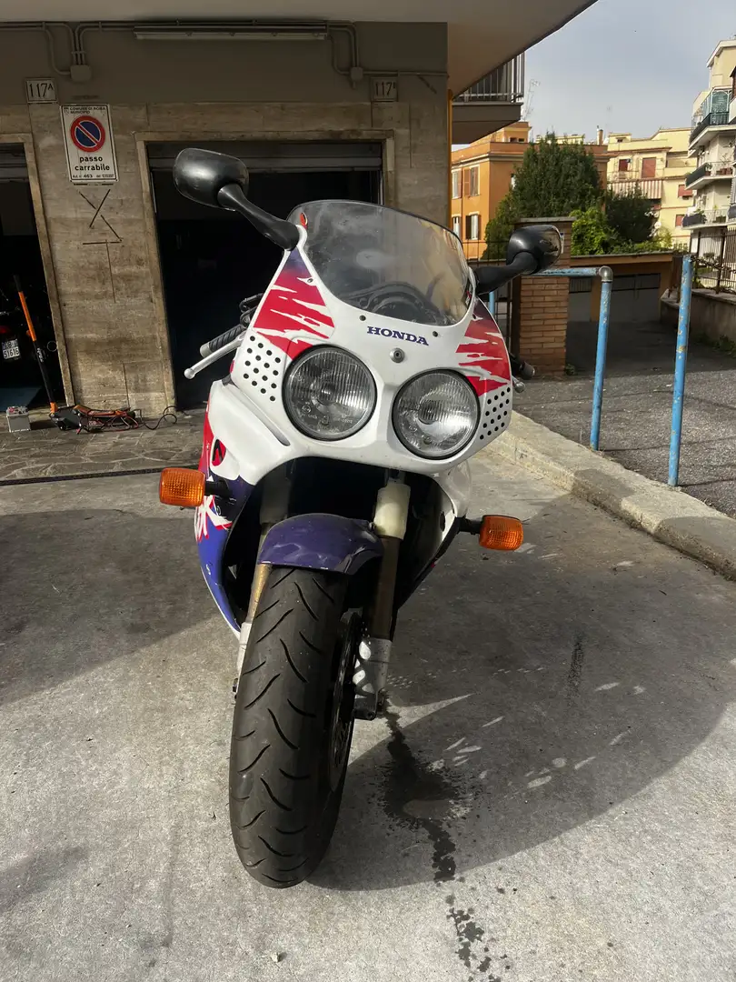 Honda CBR 900 Honda CBR 900 FireBlade RR sc28 - 1