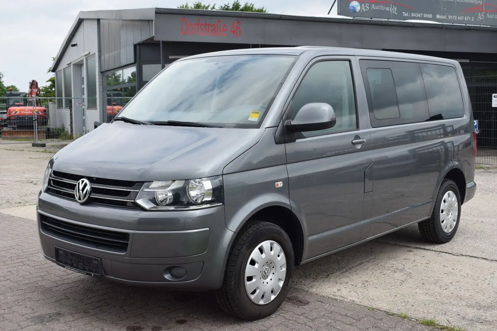 Volkswagen T5 Caravelle AUTOMATIK Szary - 2