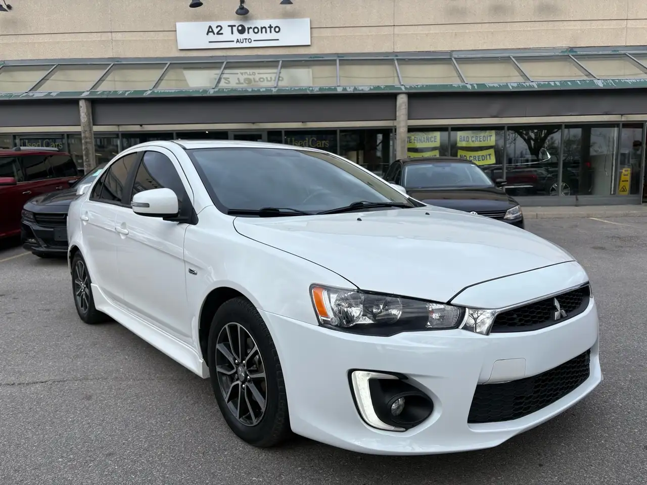 Mitsubishi Lancer photo Mitsubishi Lancer