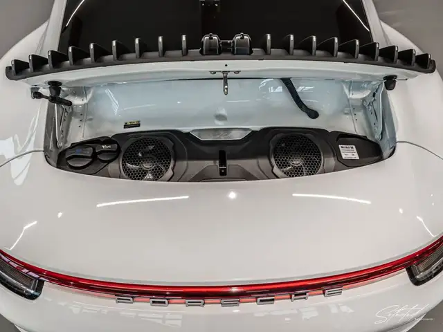 Porsche 911 992 Carrera 4 Coupe PDK *GLASDACH*KEYLESS*ACC* Ansicht 45