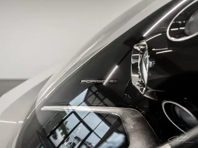 Porsche 911 992 Carrera 4 Coupe PDK *GLASDACH*KEYLESS*ACC* Ansicht 48