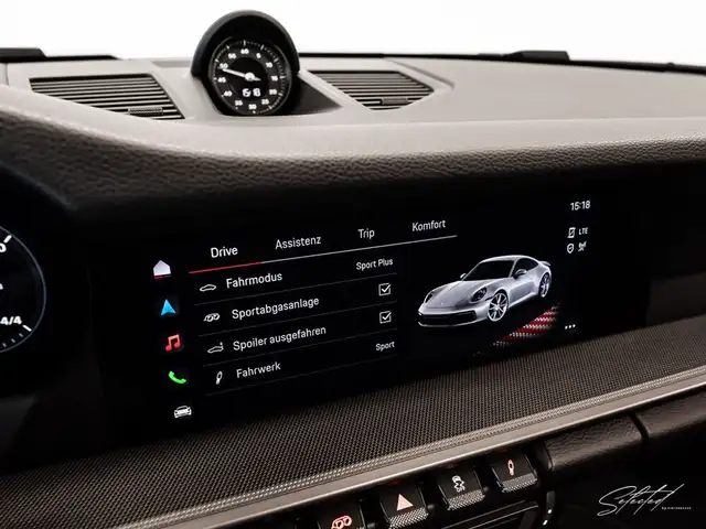 Porsche 911 992 Carrera 4 Coupe PDK *GLASDACH*KEYLESS*ACC* Ansicht 36