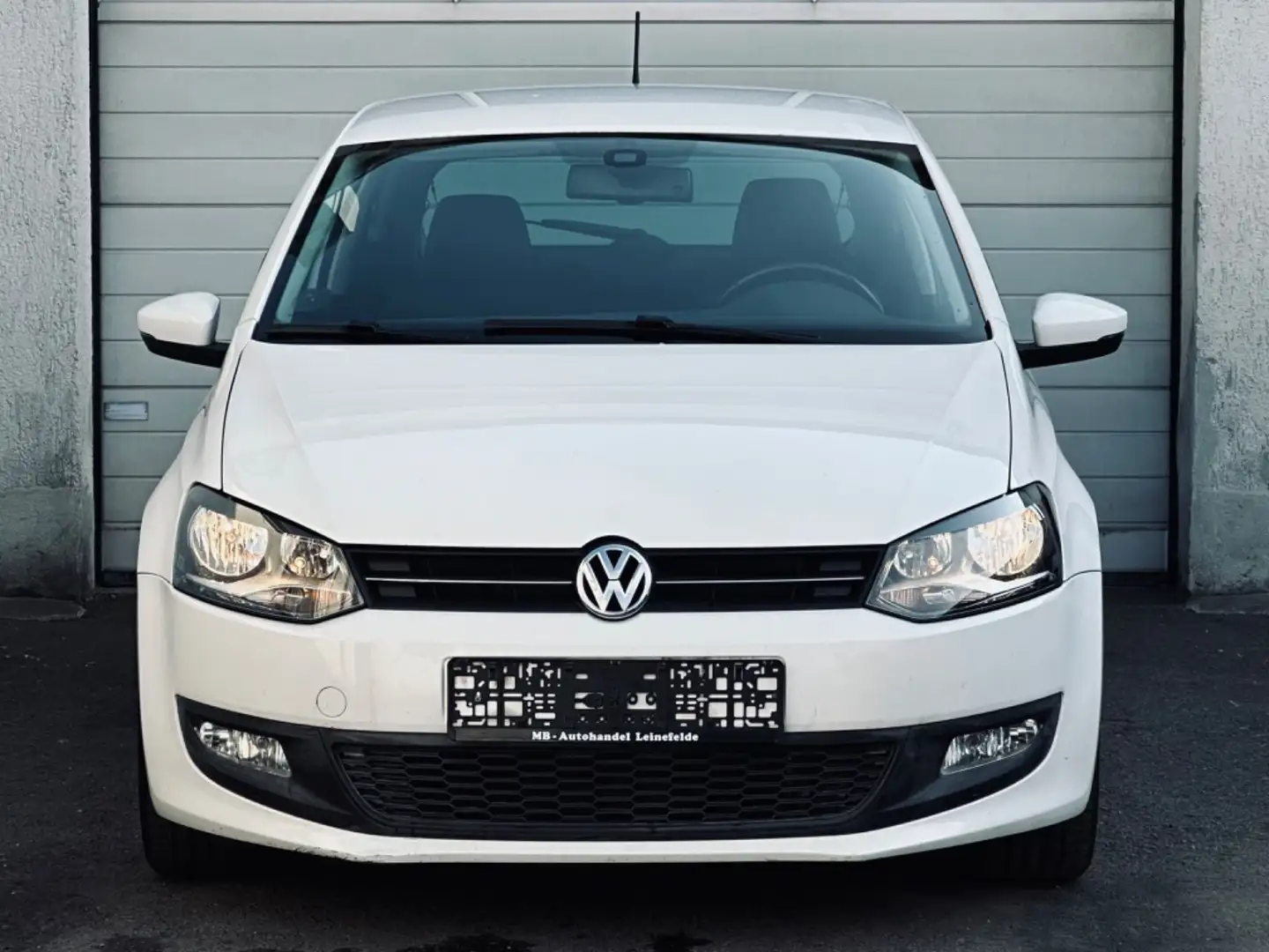 Volkswagen Polo V Team*TEMPOMAT*SHZ*ALU*PDC*TÜV 08.2025 Bianco - 2