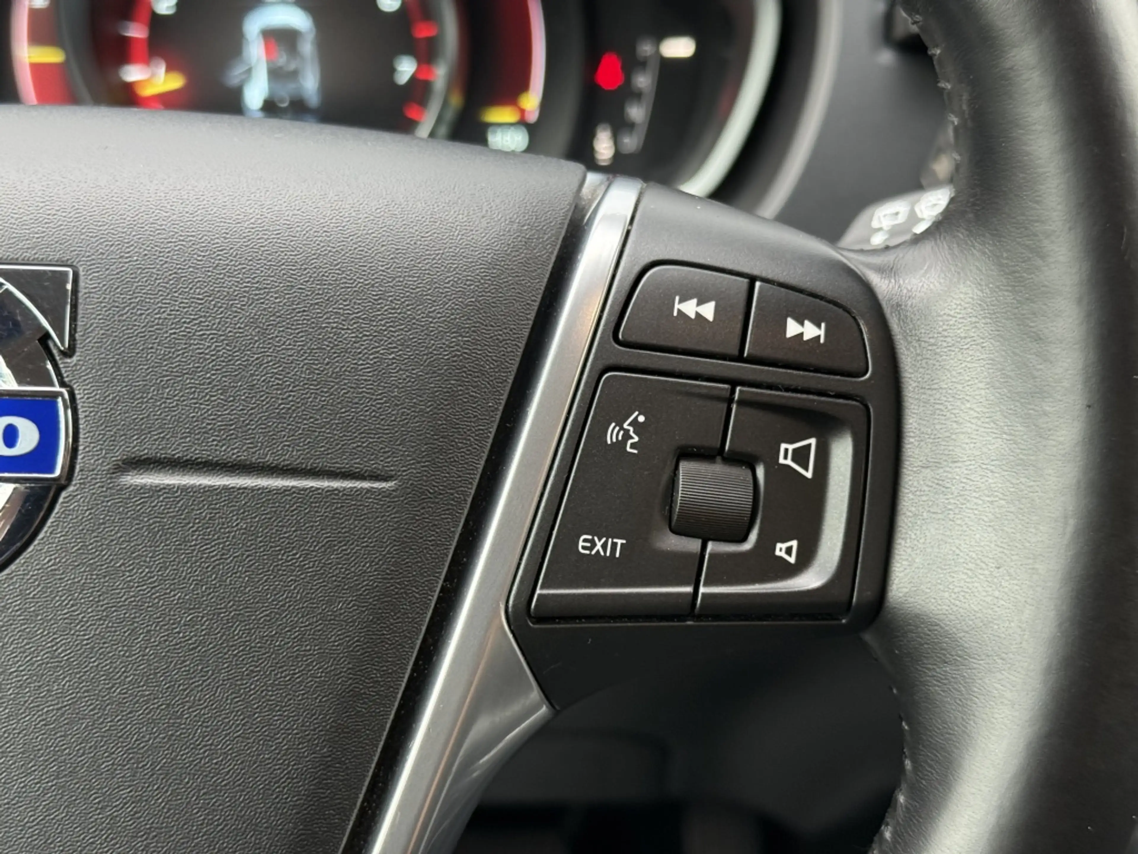 Volvo V40 1.6 T4 Momentum Trekhaak Automaat — photo 12