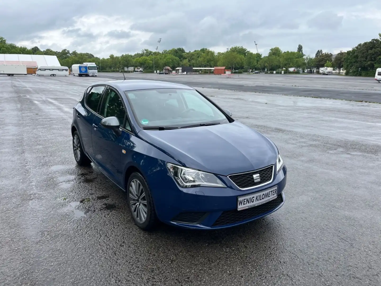 SEAT Ibiza Connect, 60.000 KM, Scheckheft, TÜV NEU Bleu - 2