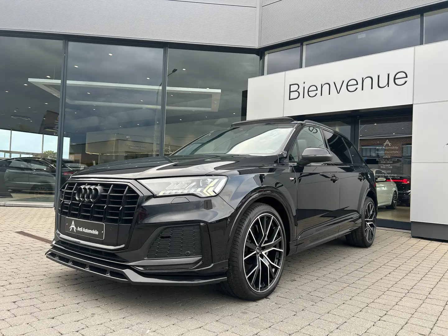 Audi Q7 TDi Quattro S line *GARANTIE 12 MOIS*7 PLACES* Noir - 1