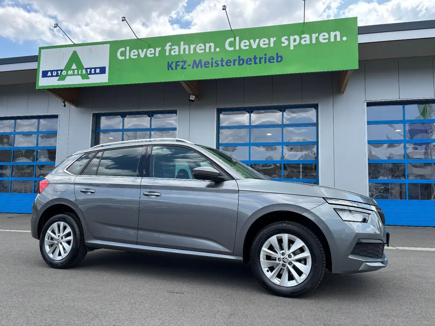 Skoda Kamiq Ambition LED VIRTUAL KAMERA APP DAB LANE Gris - 1
