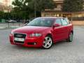 Audi A3 Sportback 2.0TDI Ambiente Rojo - thumbnail 2