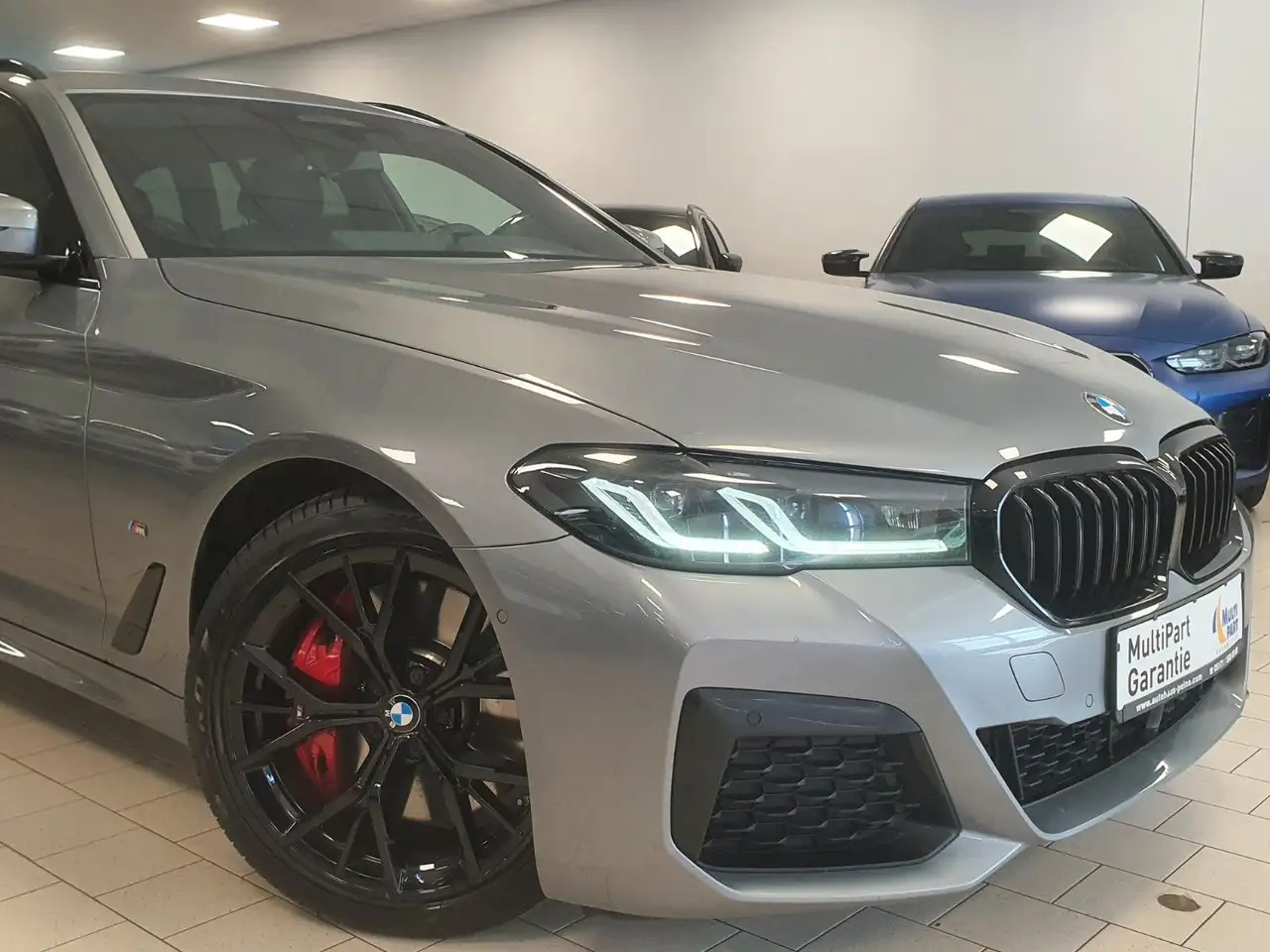 2023 BMW 530 d/LCPProf/LED/P&DrivAsProf/HarmKar/M-Sport, photograph 4