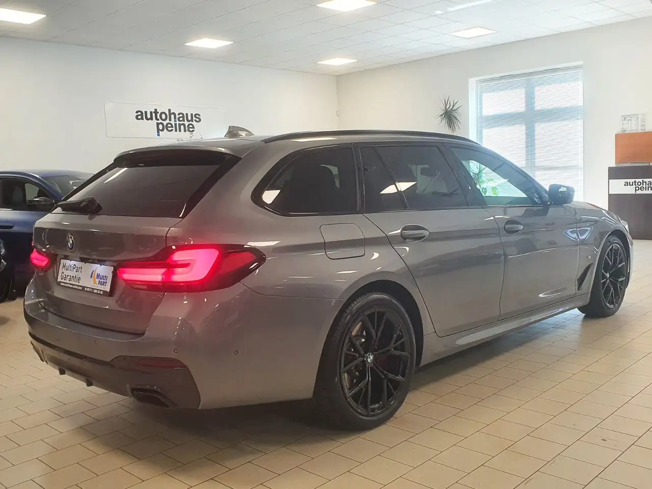 2023 BMW 530 d/LCPProf/LED/P&DrivAsProf/HarmKar/M-Sport, photograph 8