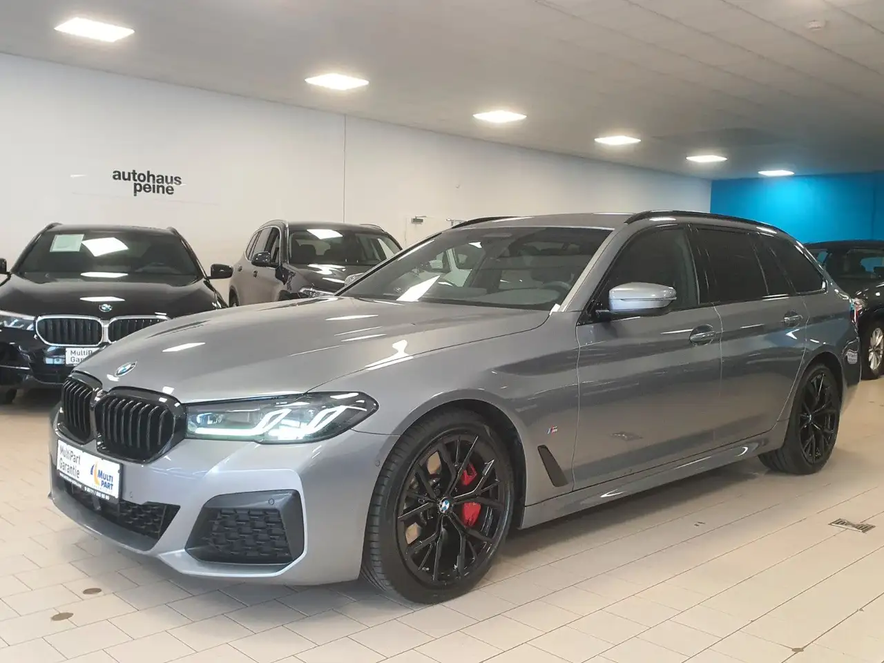 2023 BMW 530 d/LCPProf/LED/P&DrivAsProf/HarmKar/M-Sport, photograph 6