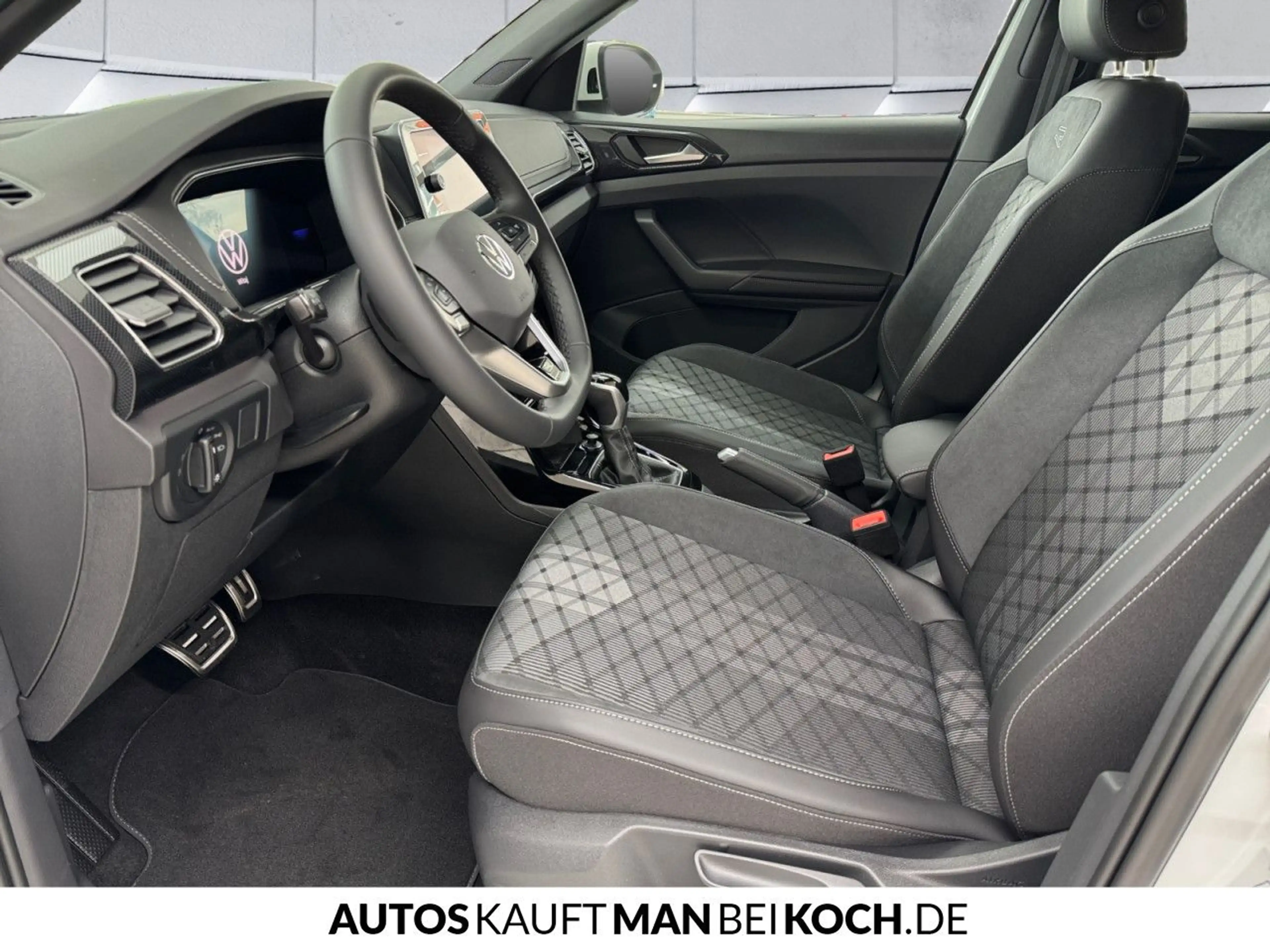 Volkswagen T-Cross 1.0 TSI DSG R-LINE AHK IQ LIGHT ALU18 ACC — photo 7