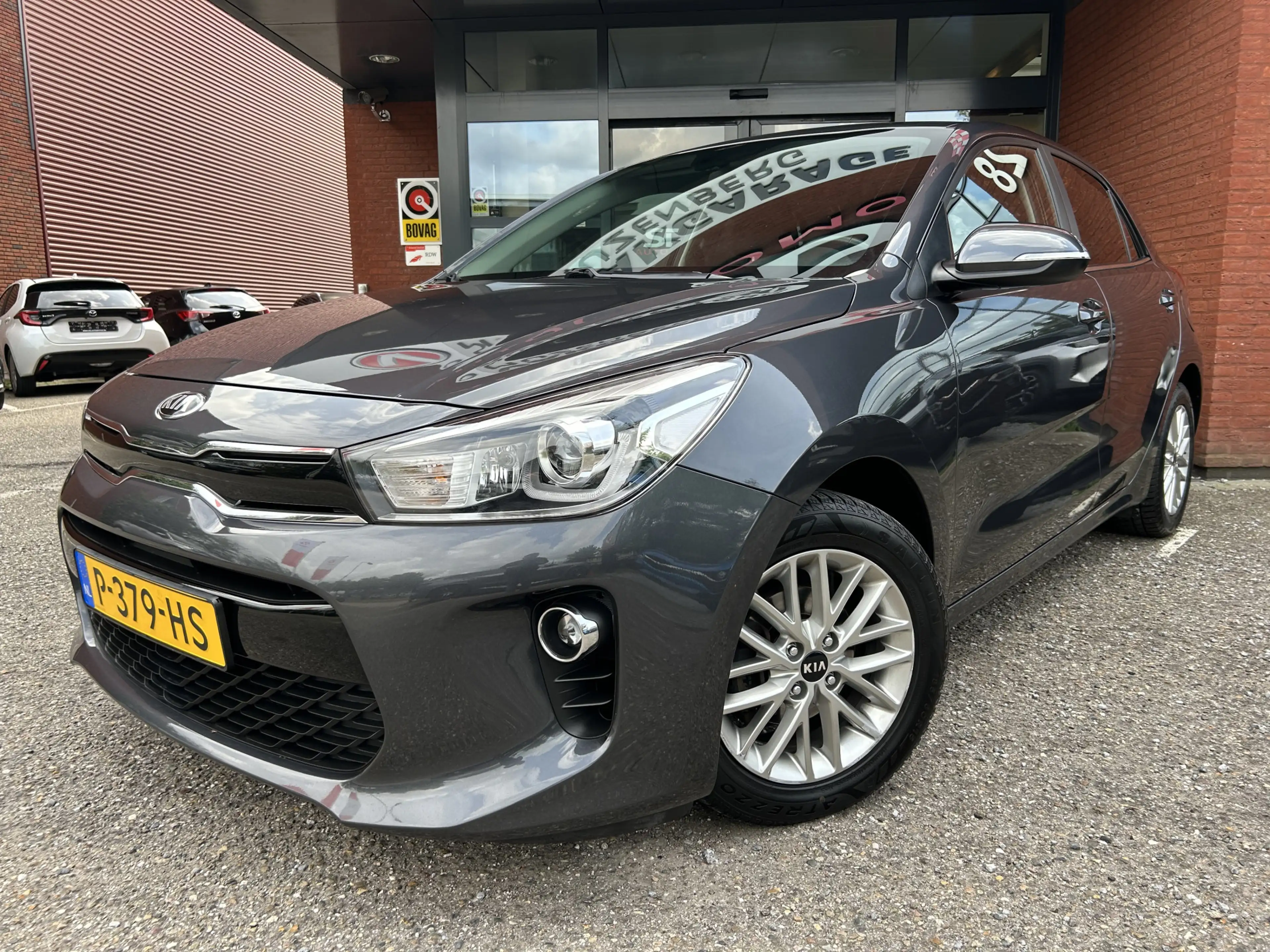 Kia Rio 1.2 CVVT DynamicLine // LED // NAVI + CARPLAY // C — photo 2