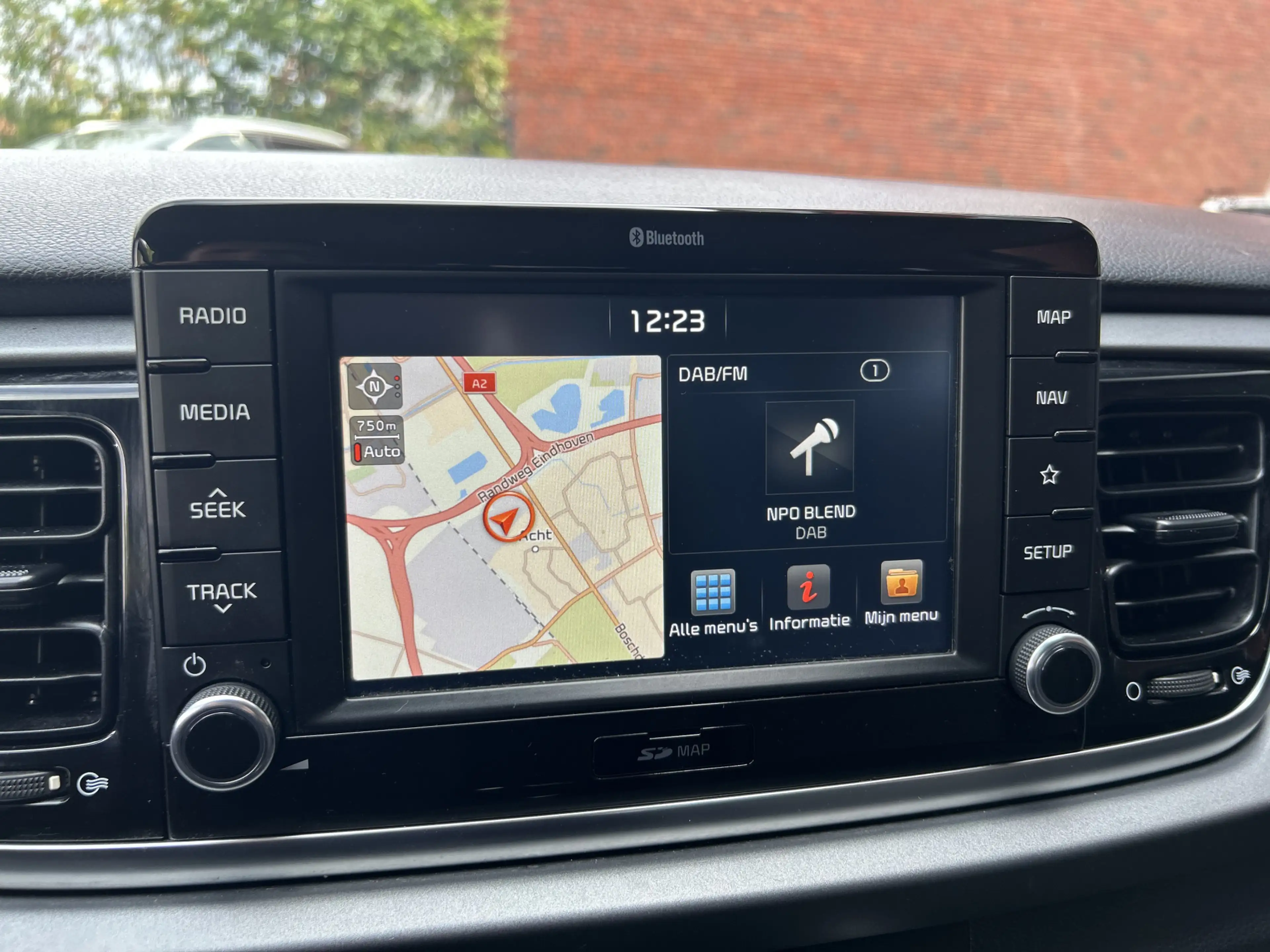 Kia Rio 1.2 CVVT DynamicLine // LED // NAVI + CARPLAY // C — photo 15