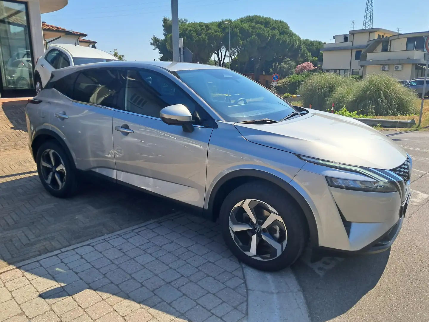 Nissan Qashqai Qashqai III 2021 1.3 mhev N-Connecta 2wd 140cv Argento - 2