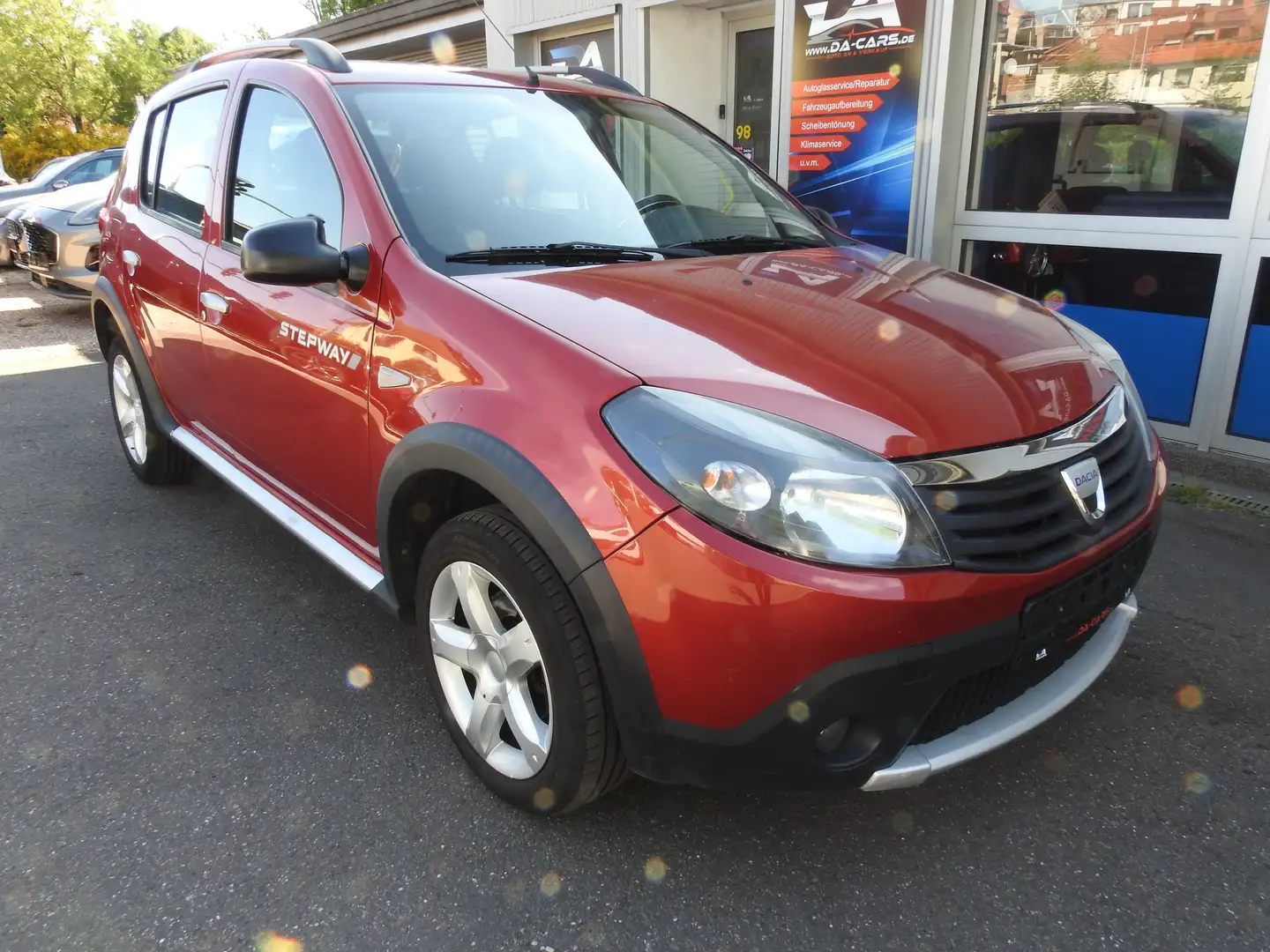 Dacia Sandero Sandero 1.6 MPI Stepway Rot - 1