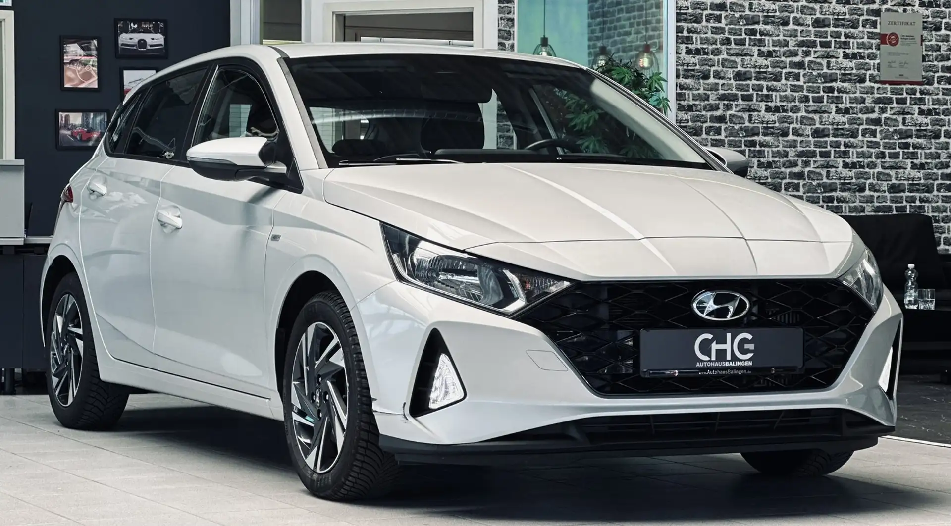 Hyundai i20 Trend Mild-Hybrid CARPLAY|SHZ|LHZ|KAMERA|LED Argent - 1