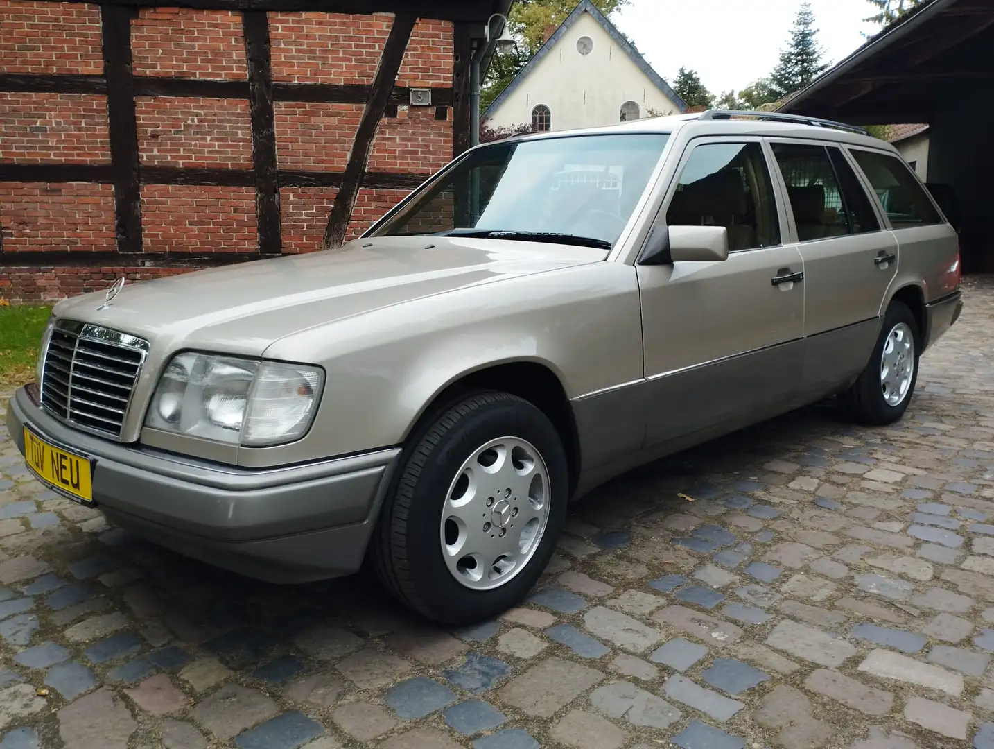 Mercedes-Benz TE 230 mit KLIMA,1.Hand exzellenter Zustand! Silber - 1