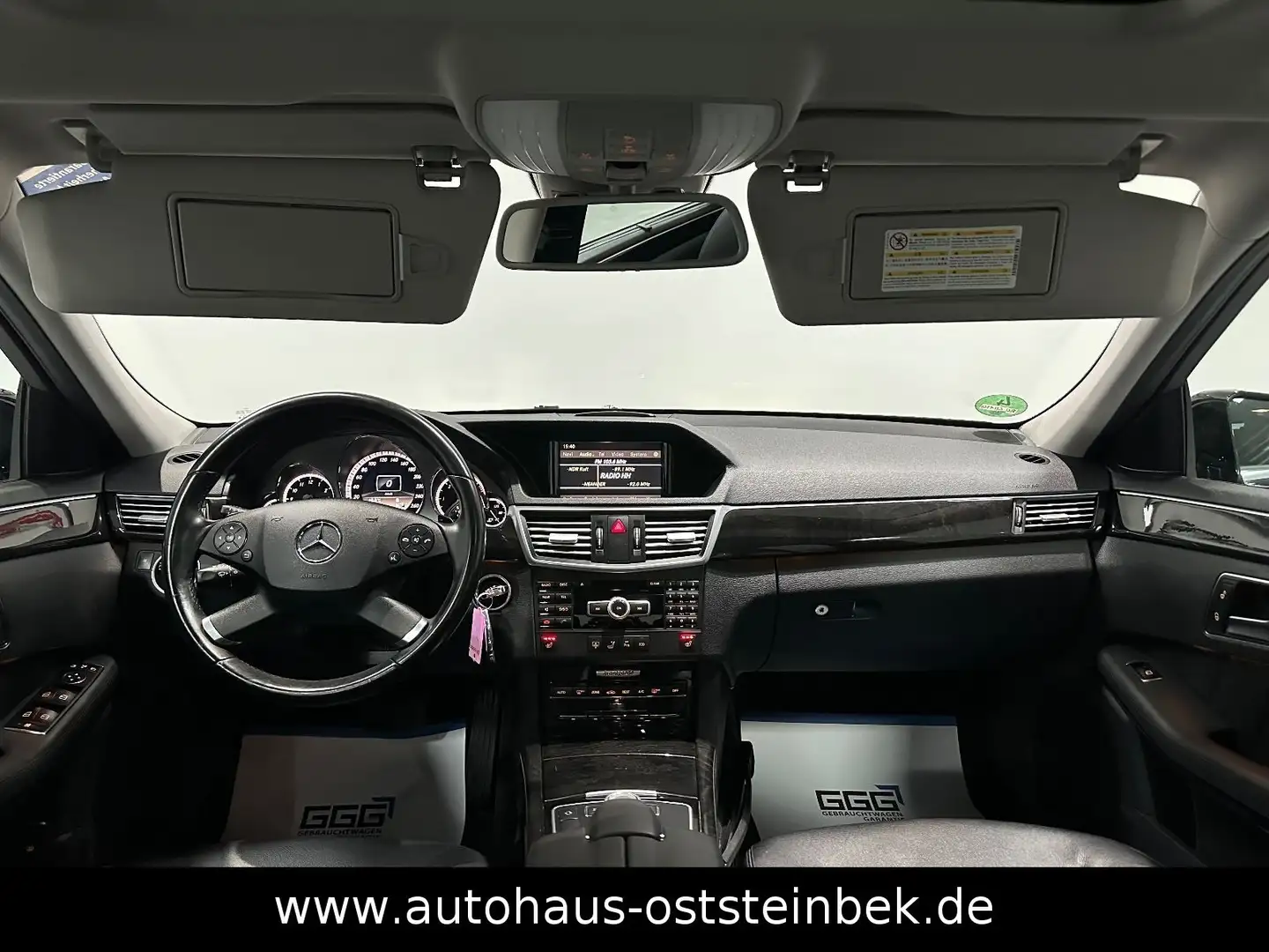 Mercedes-Benz E 300 CDI BLUEEFFICIENCY /SPORT-PAKET/BiXEN/AHK/ Noir - 2