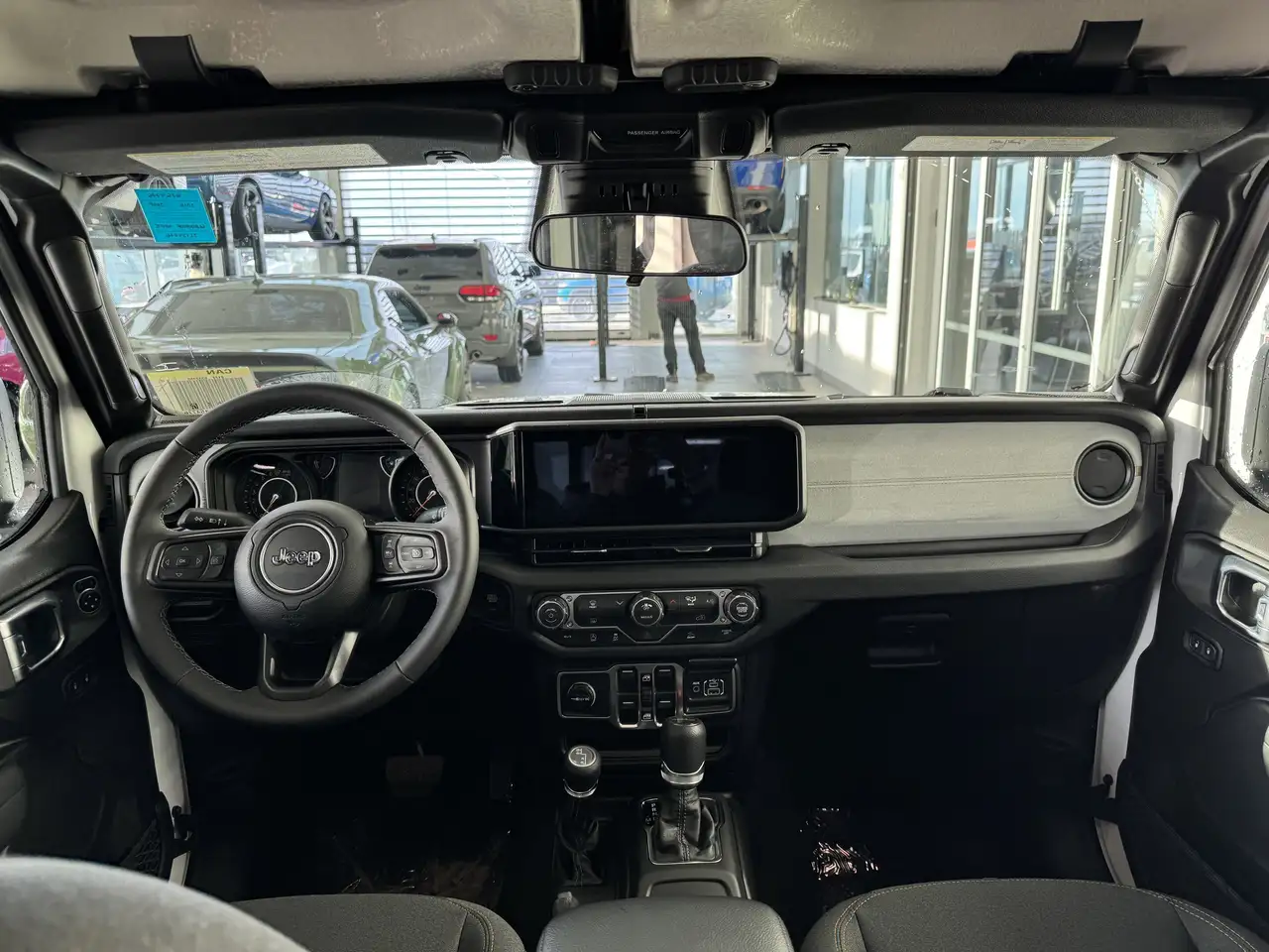 Jeep Gladiator снимка Jeep Gladiator