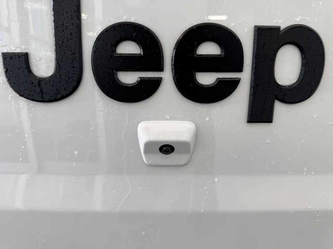 Jeep Gladiator снимка Jeep Gladiator