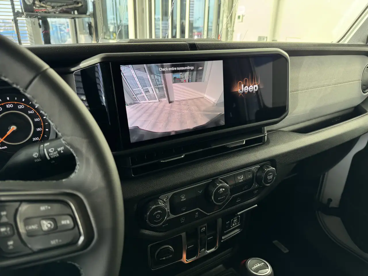 Jeep Gladiator снимка Jeep Gladiator